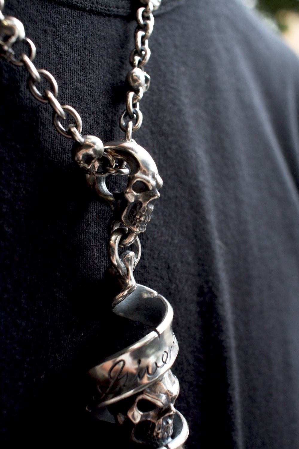 TORNADO RIBBON TOP skull in