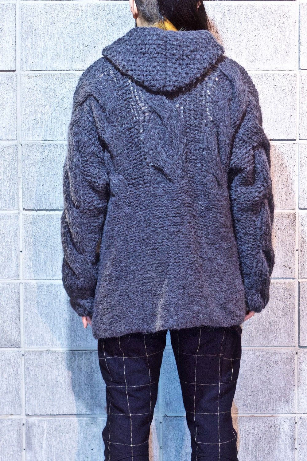 945-70TKN04-1 CHARCOAL