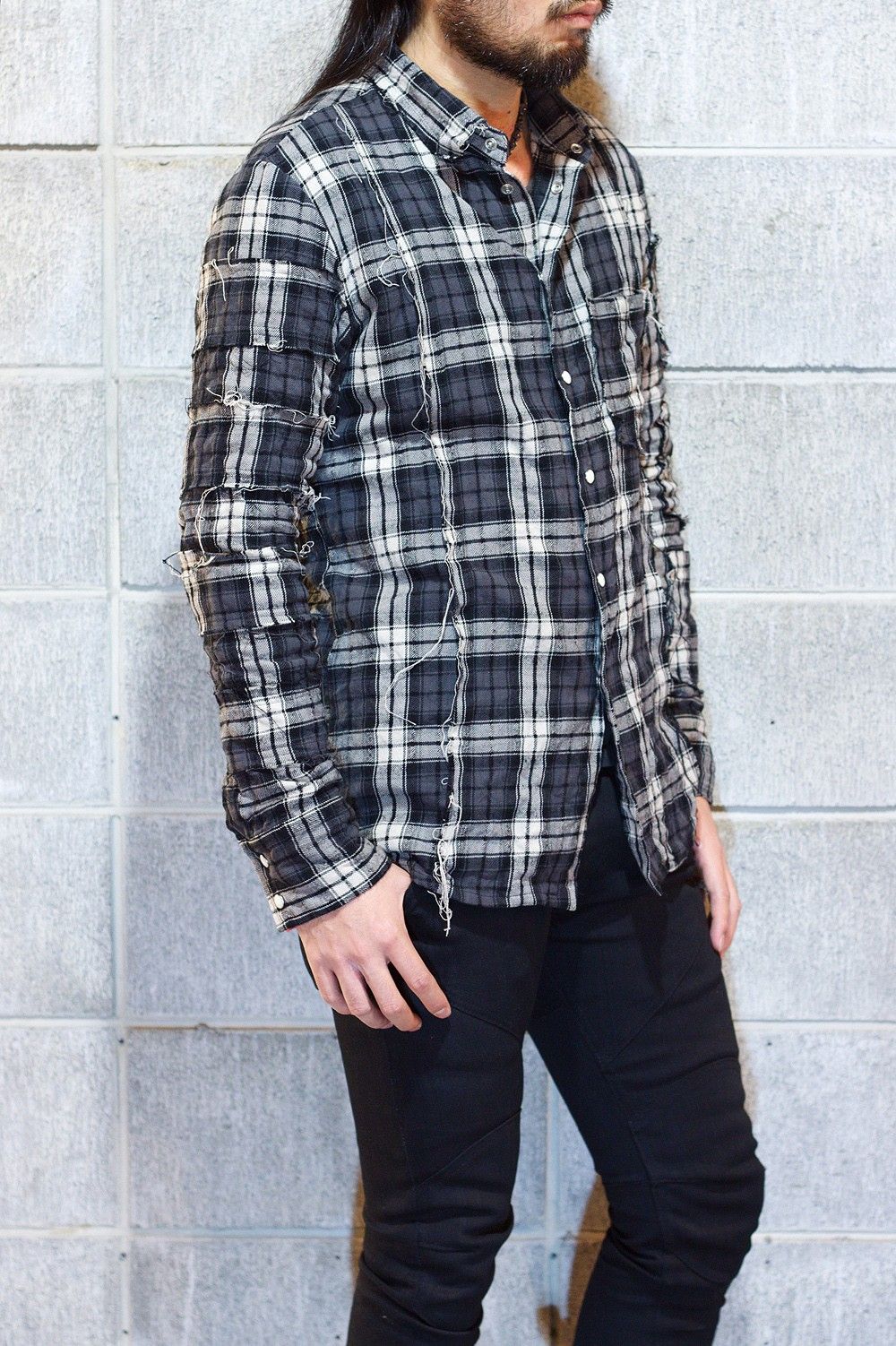 THE CHECK SHIRTS