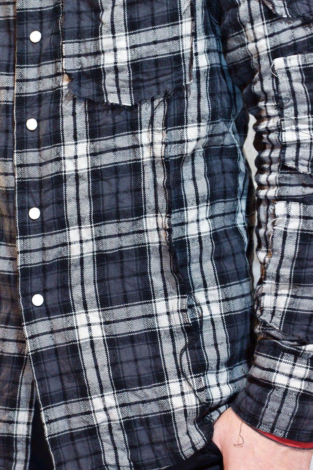 THE CHECK SHIRTS