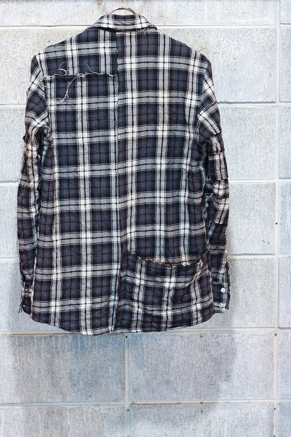 THE CHECK SHIRTS