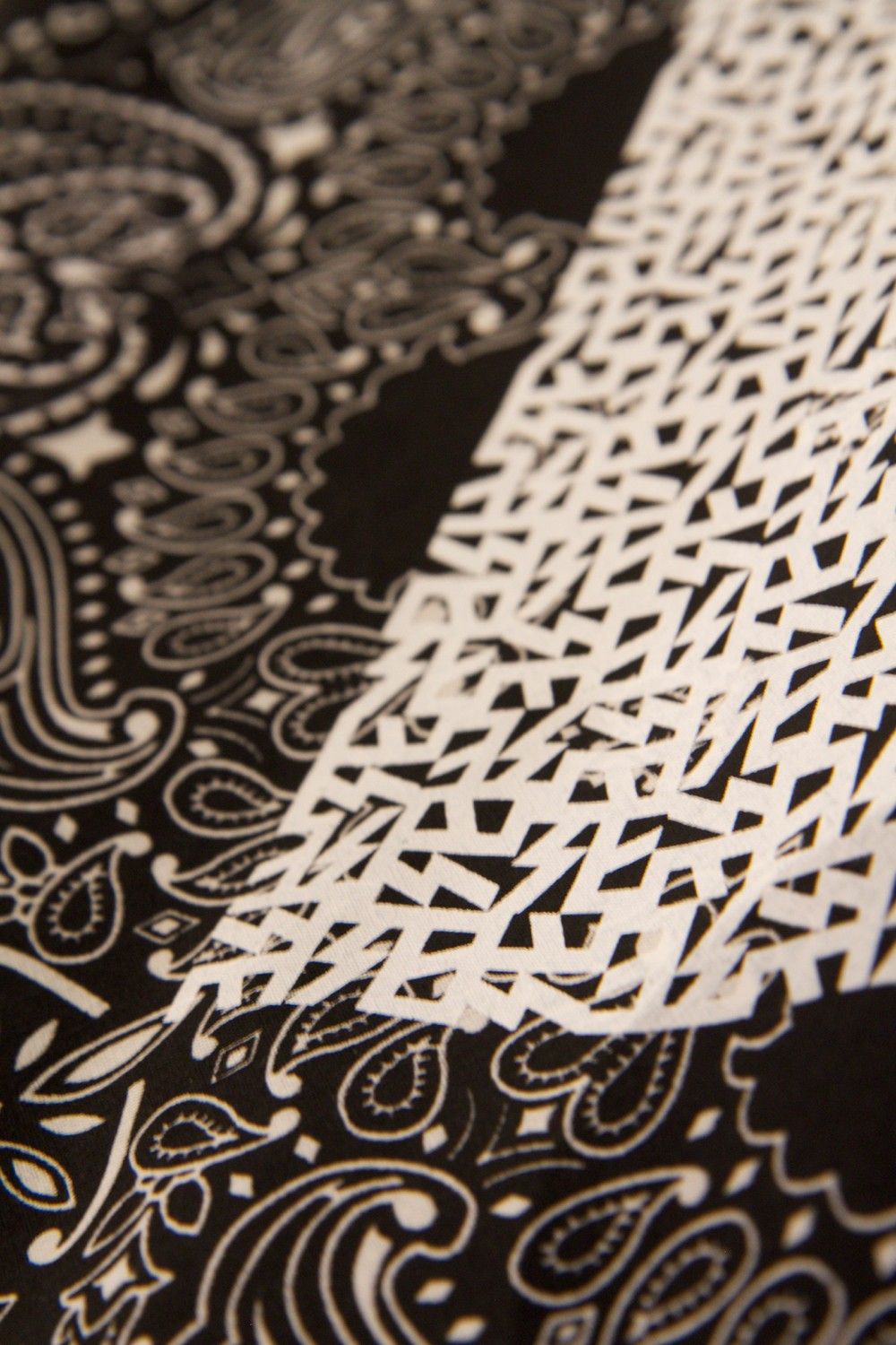 DEATH PATTERNS BANDANA 01