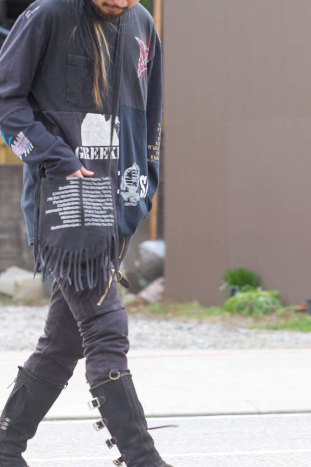 Used T-shirts Leather Bag 01