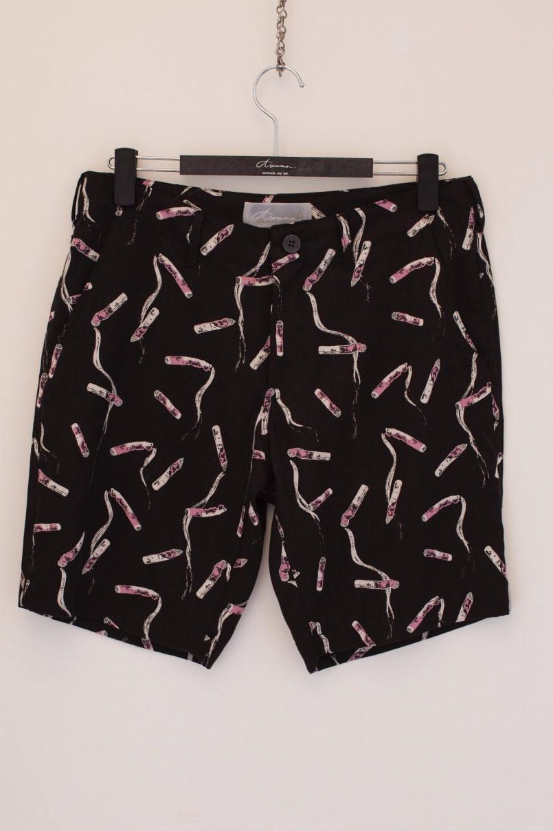 Cigarette end shorts "BLACK"