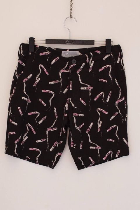 Cigarette end shorts "BLACK"