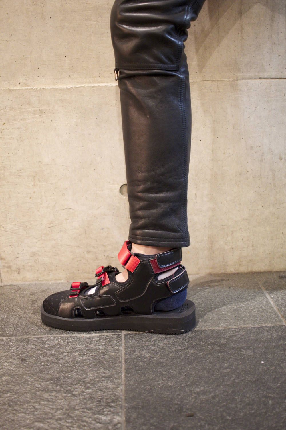 945-72TB07-1 (BLK×RED)