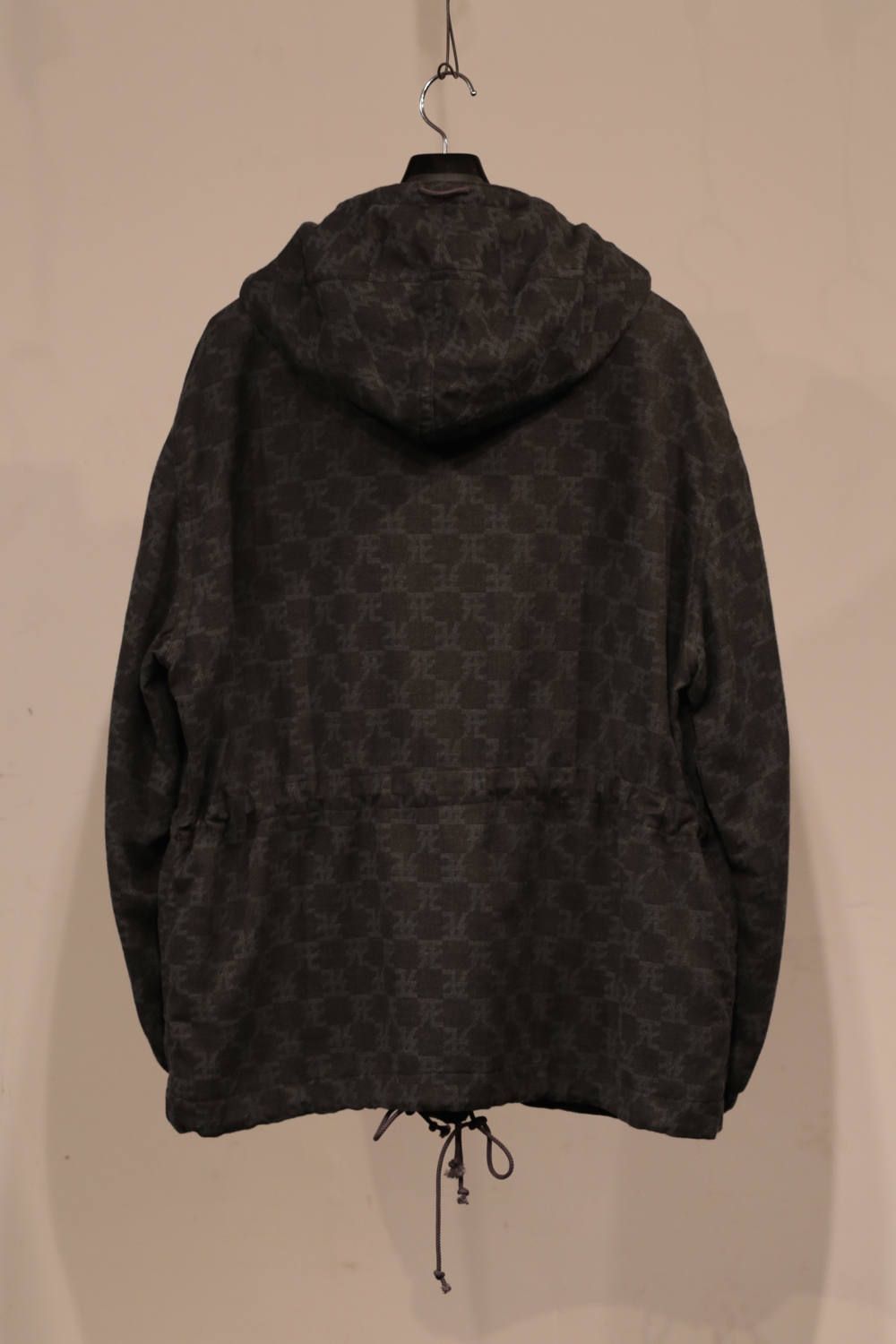 死鳥格子 Cross smock parka × 丸岡和吾 "BLACK/MOSSGREEN"