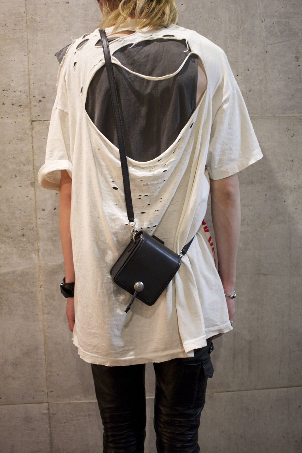 945-72TAC197-1 (BLACK)
