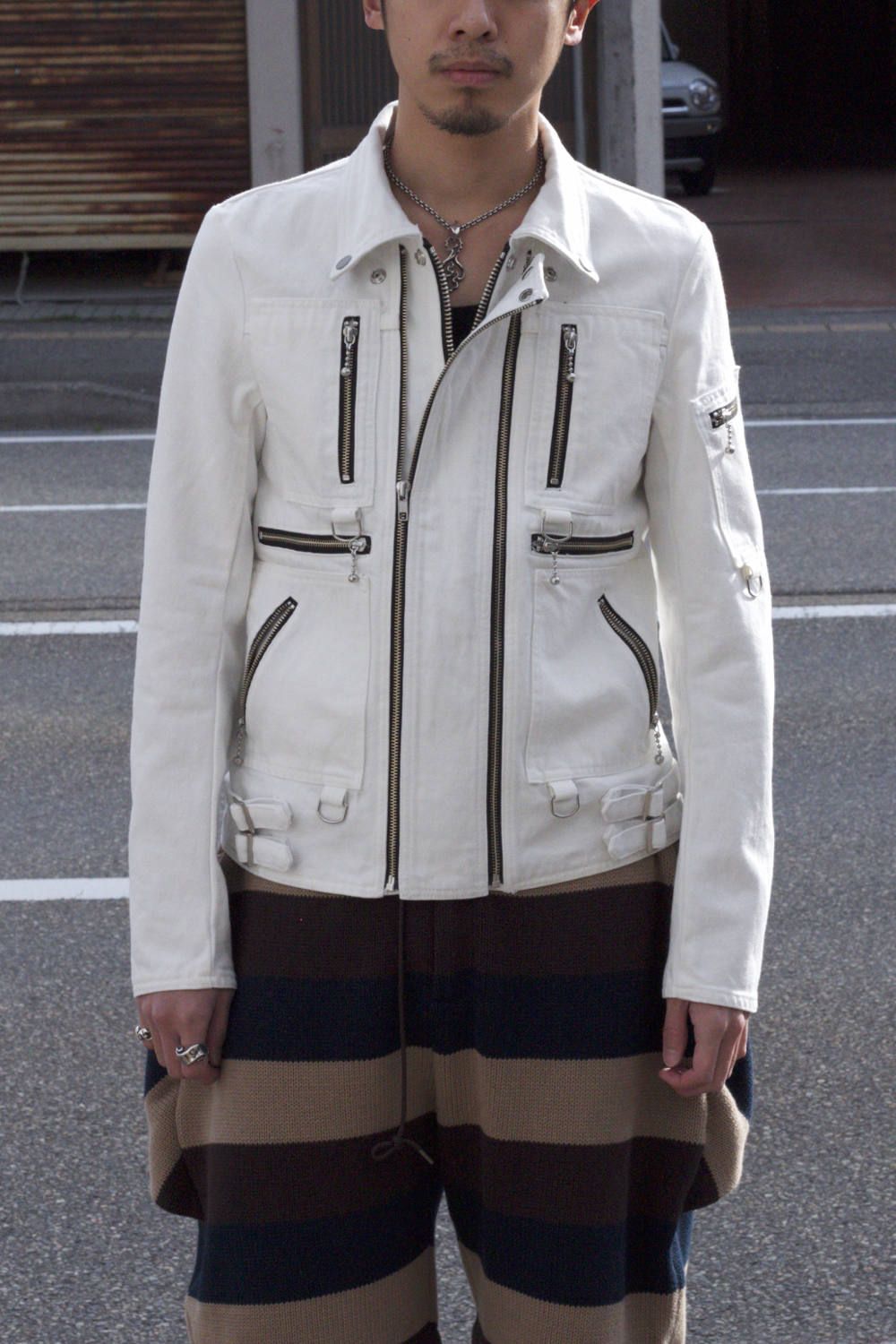 945-72GJ195-2(WHITE)