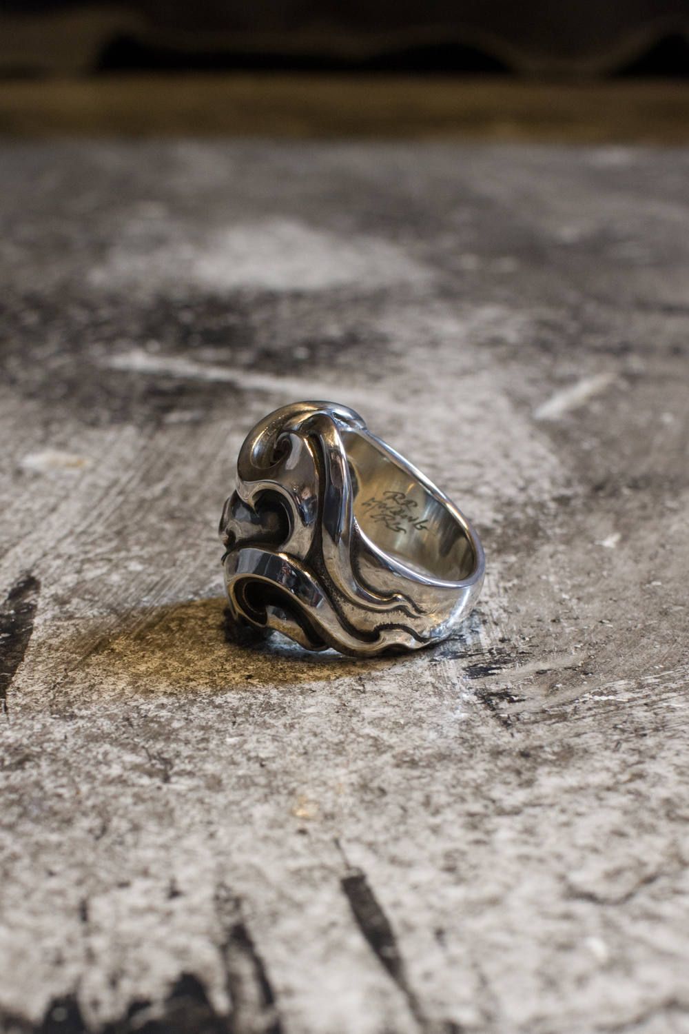 RAT RACE - Skull & Flare Ring 3 | HAZE