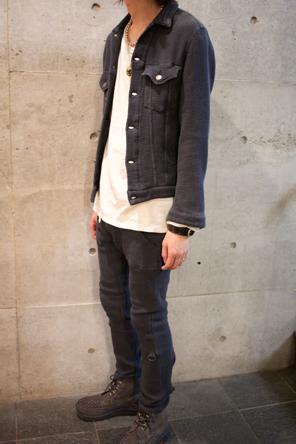 945-73GP20-18 (BLACK)