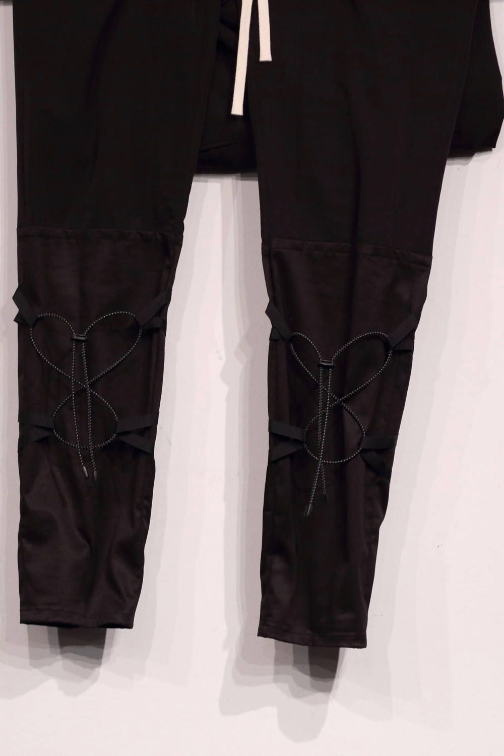 tattuke athletic pants "BLACK"