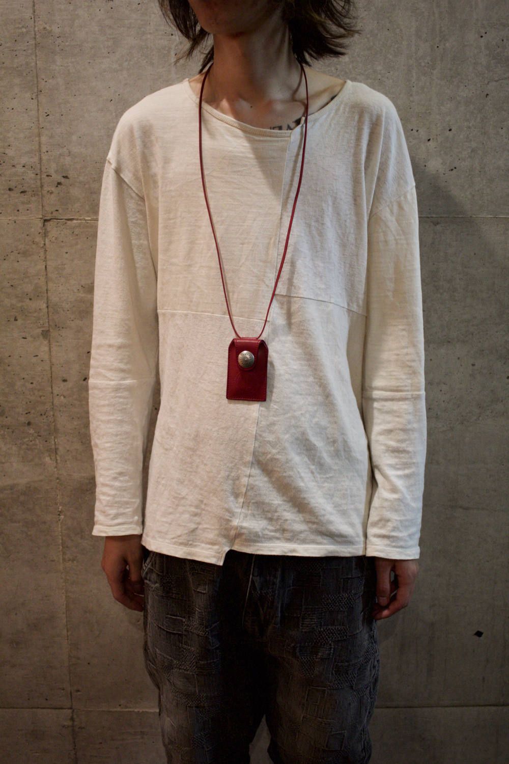 945-73GAC185-3 (BLACK/RED/CAMEL)