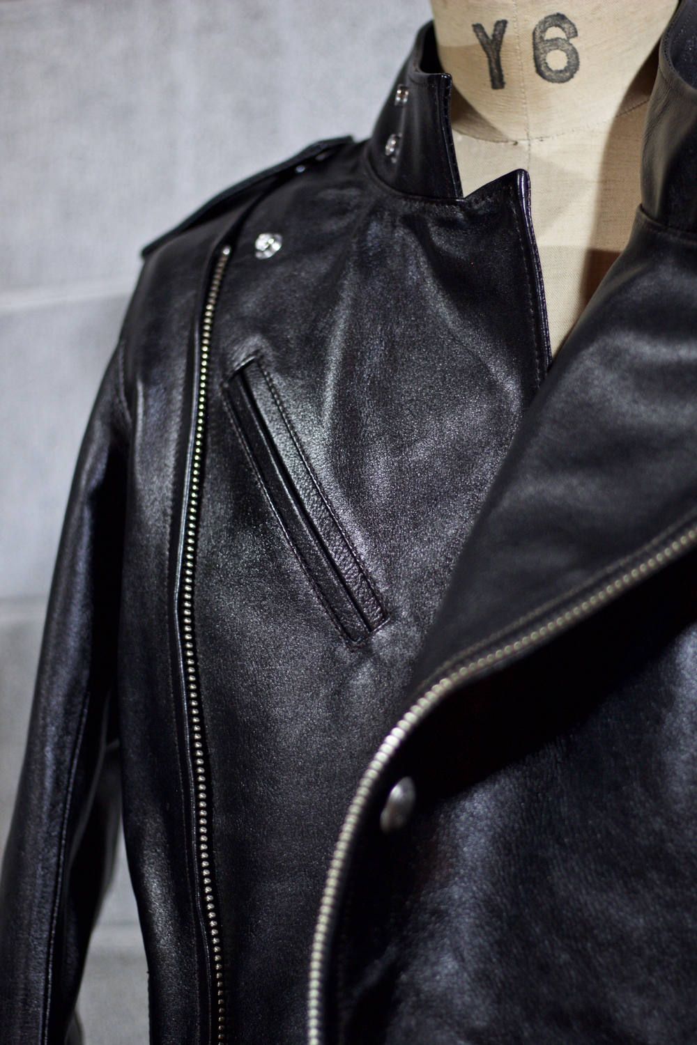 blackmeans - 945-72TJ226-1 (BLACK) | HAZE
