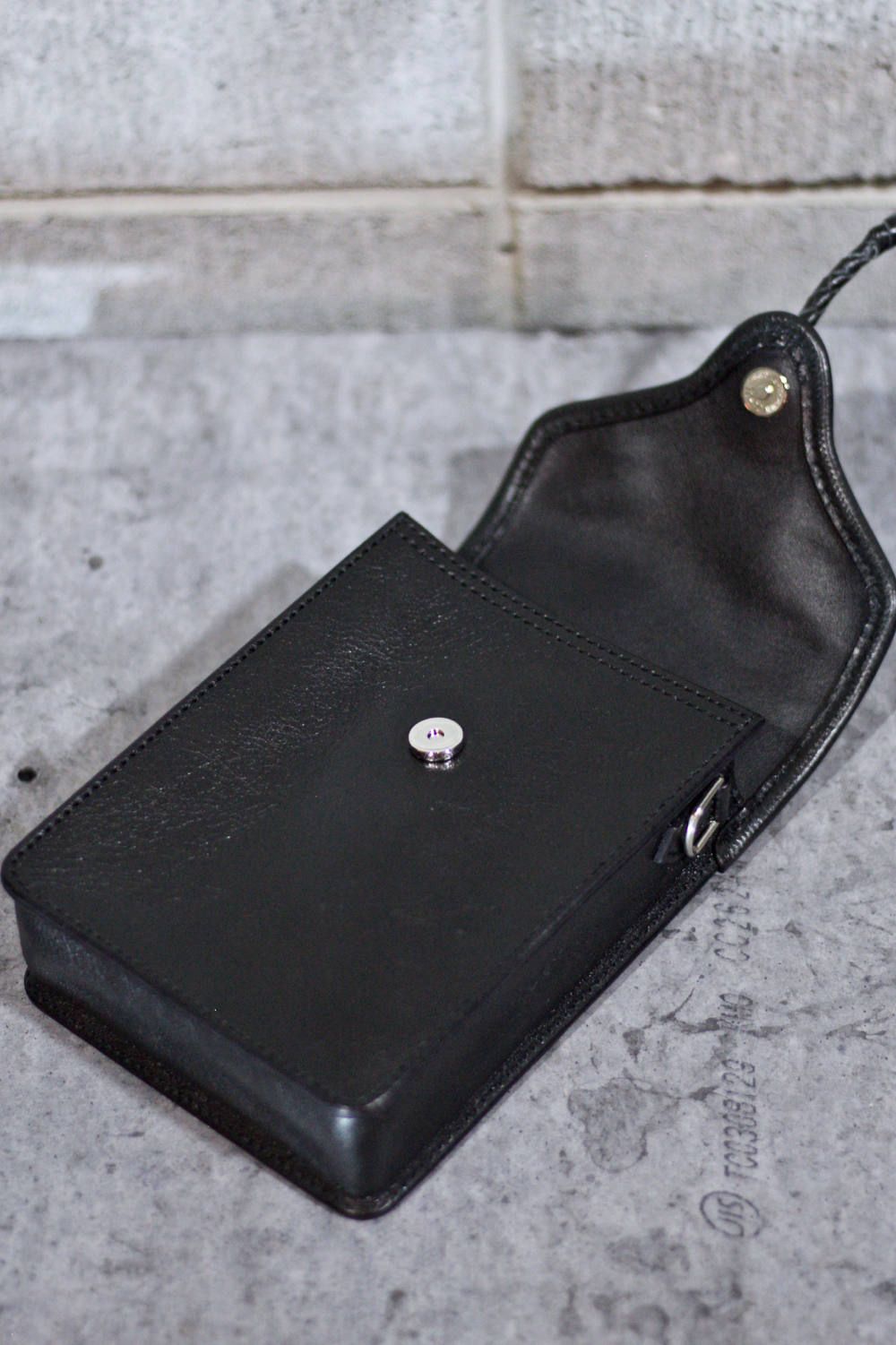 945-72TAC198-1 (BLACK)