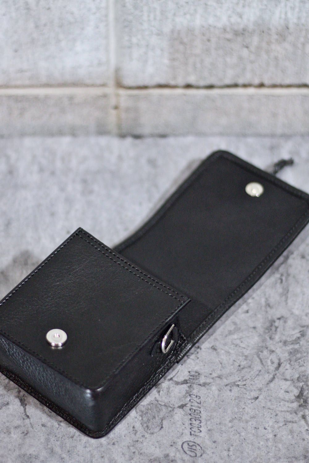 945-72TAC197-1 (BLACK)