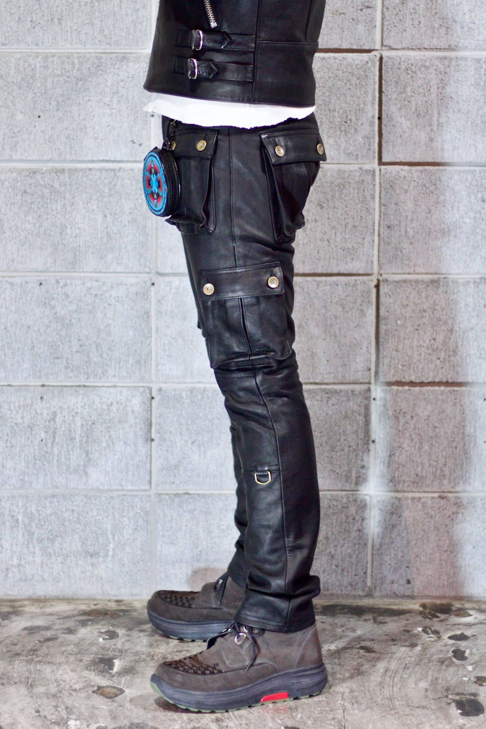 945-73GP112-1 (BLACK)