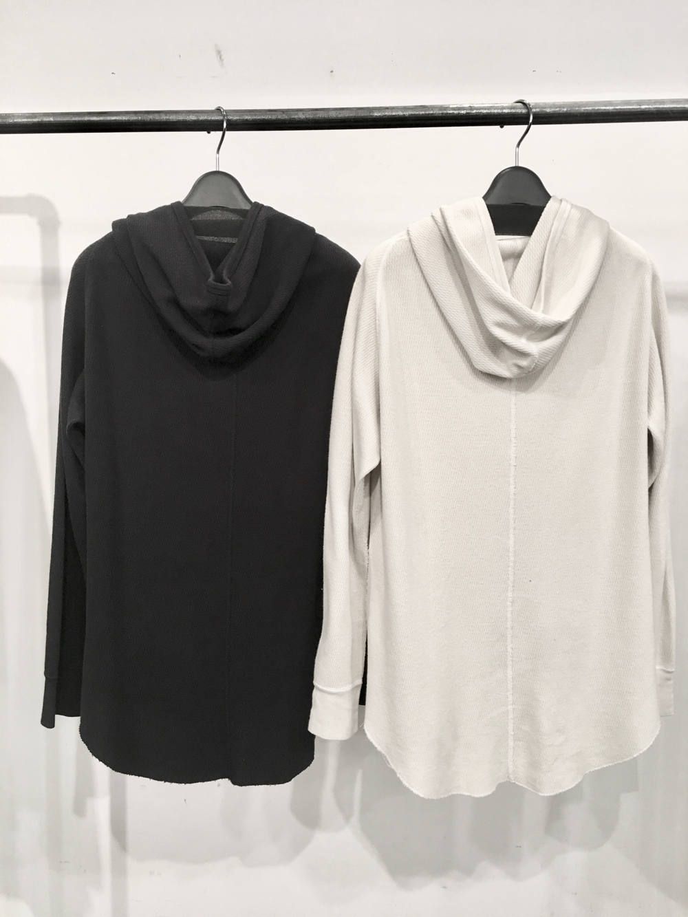 COMMAND THERMAL HOODIE (BLACK,OFF WHITE)
