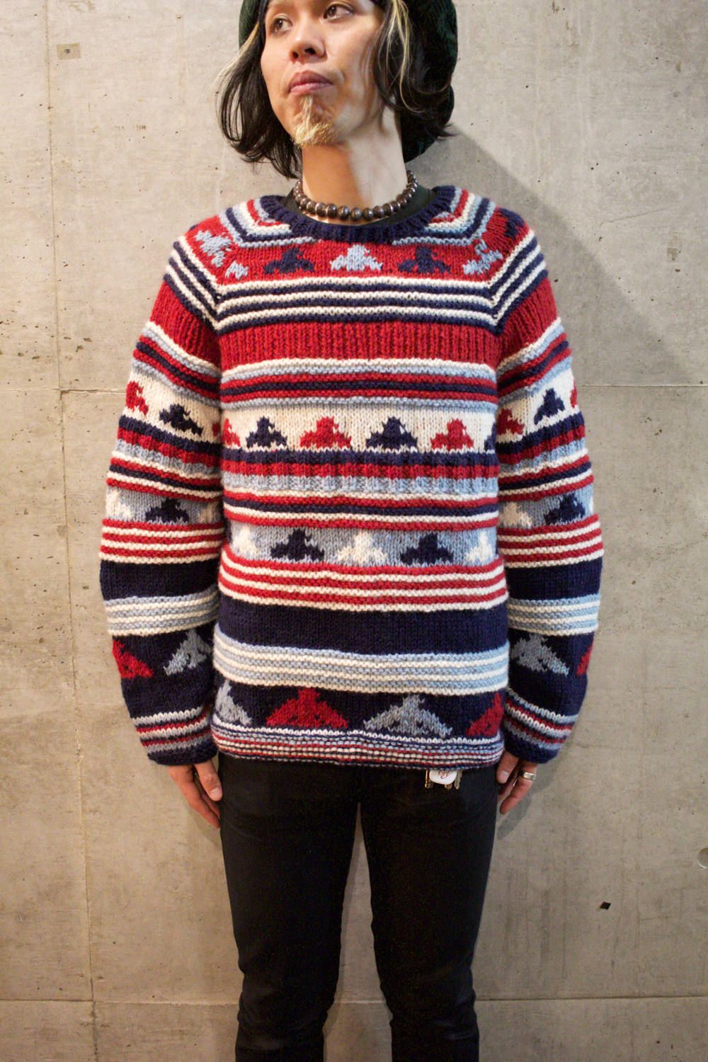 945-73TKN14-1 (BLACK,RED)