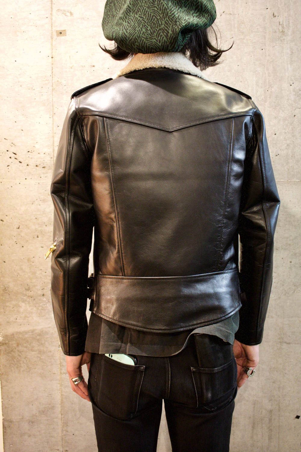 945-73TJ262-1(BLACK)