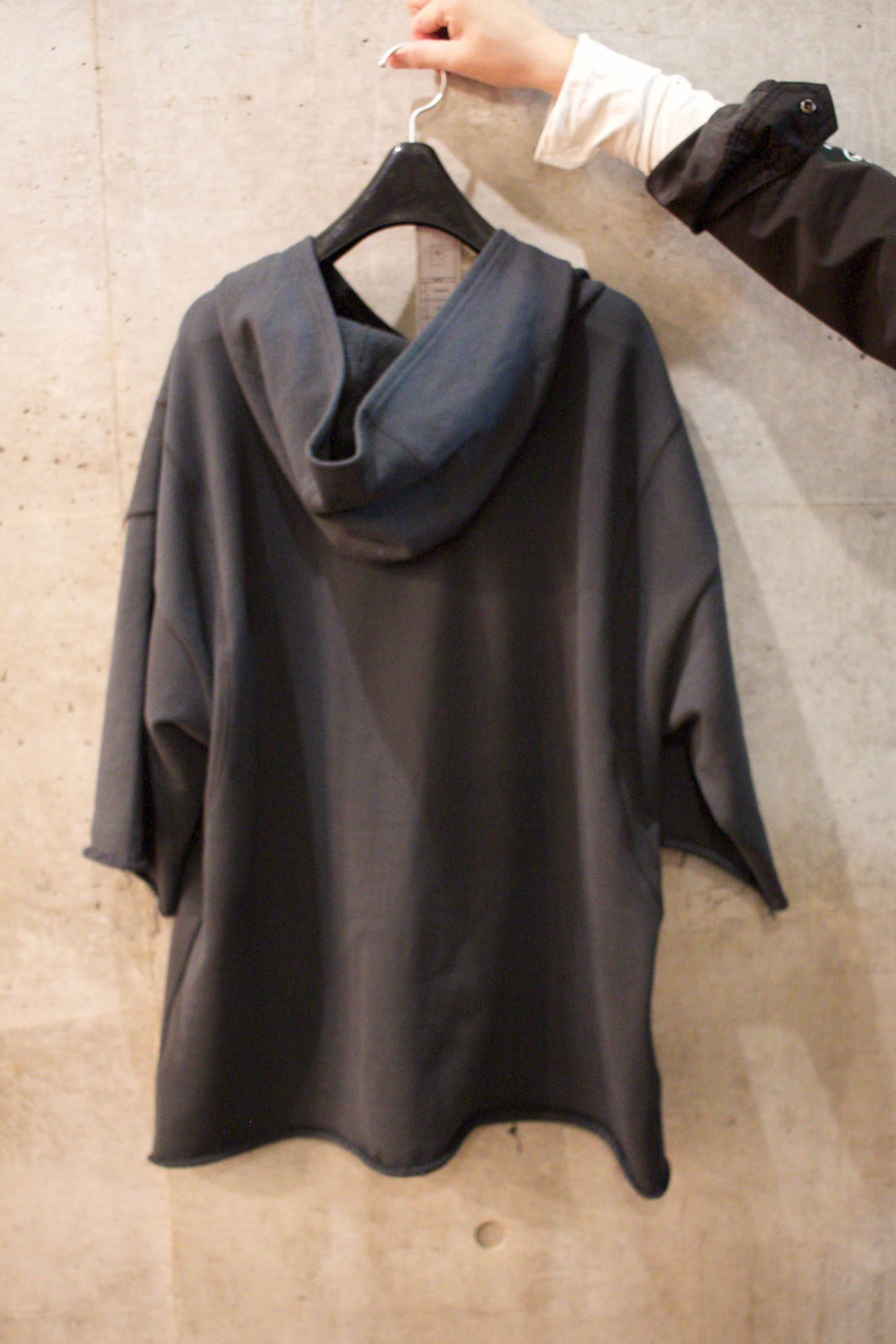 945-74GT37-1(CHARCOAL)