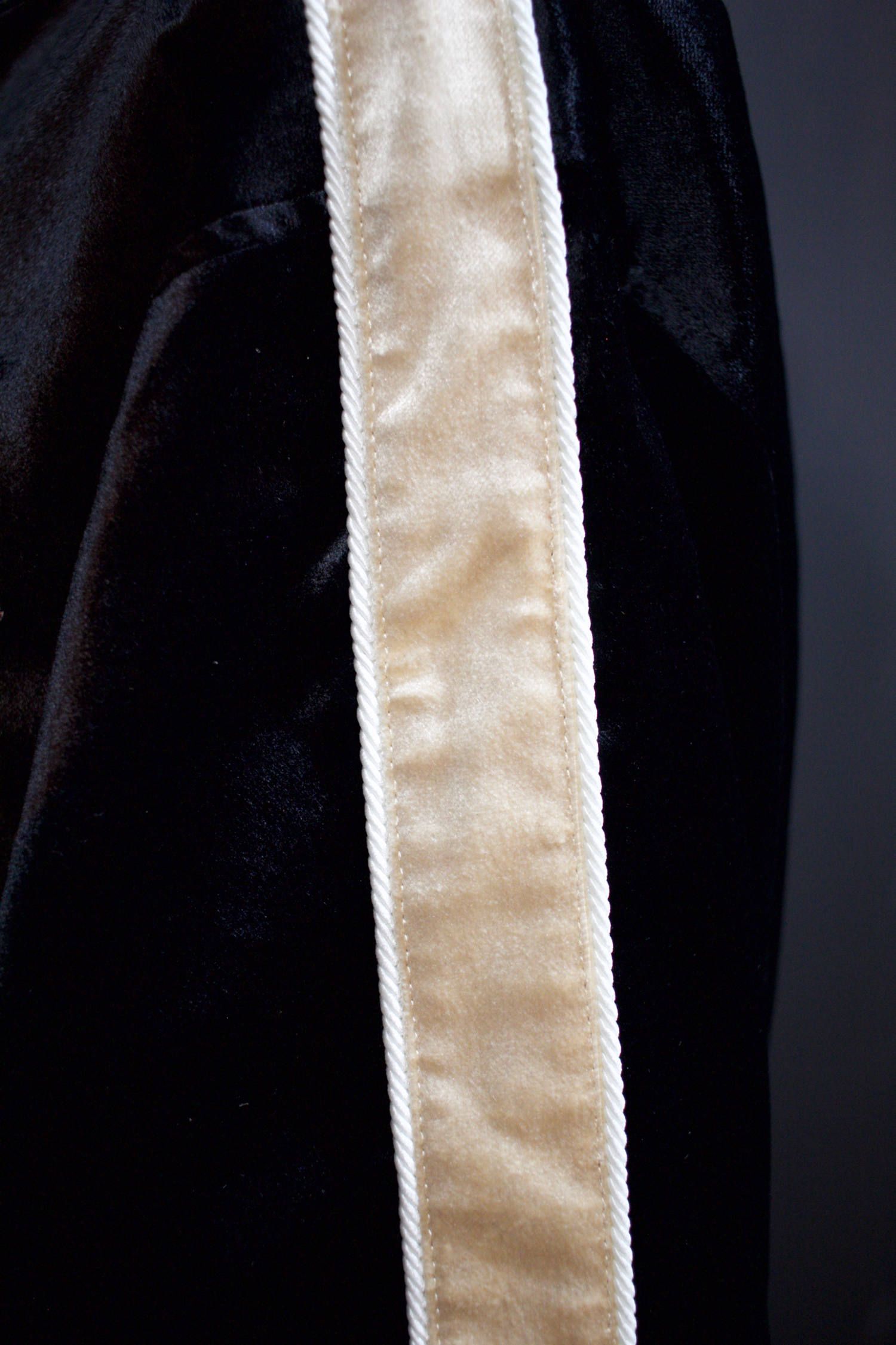 945-73TJ271-1 (BLACK)