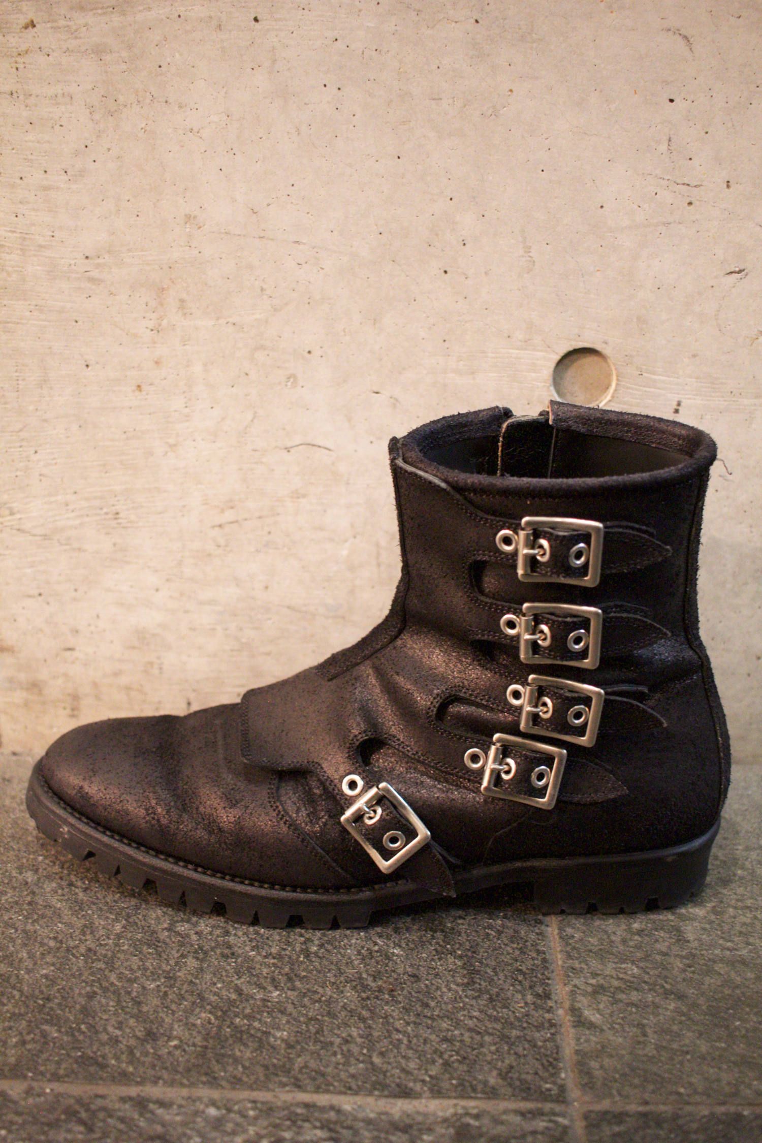 945-74GB09-2 (BLACK SUEDE)