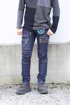 945-76TP06-16  / スリムデニムパンツ (INDIGO×GOLD ZIP)