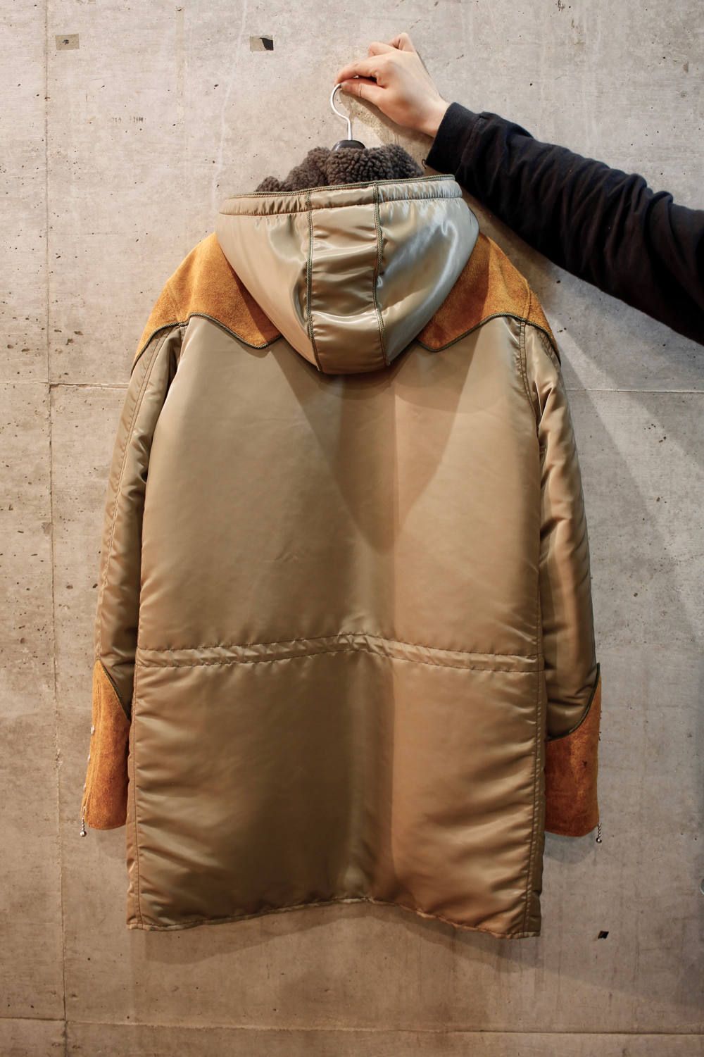 blackmeans - 945-74TJ294-1 (KHAKI×CAMEL) | HAZE