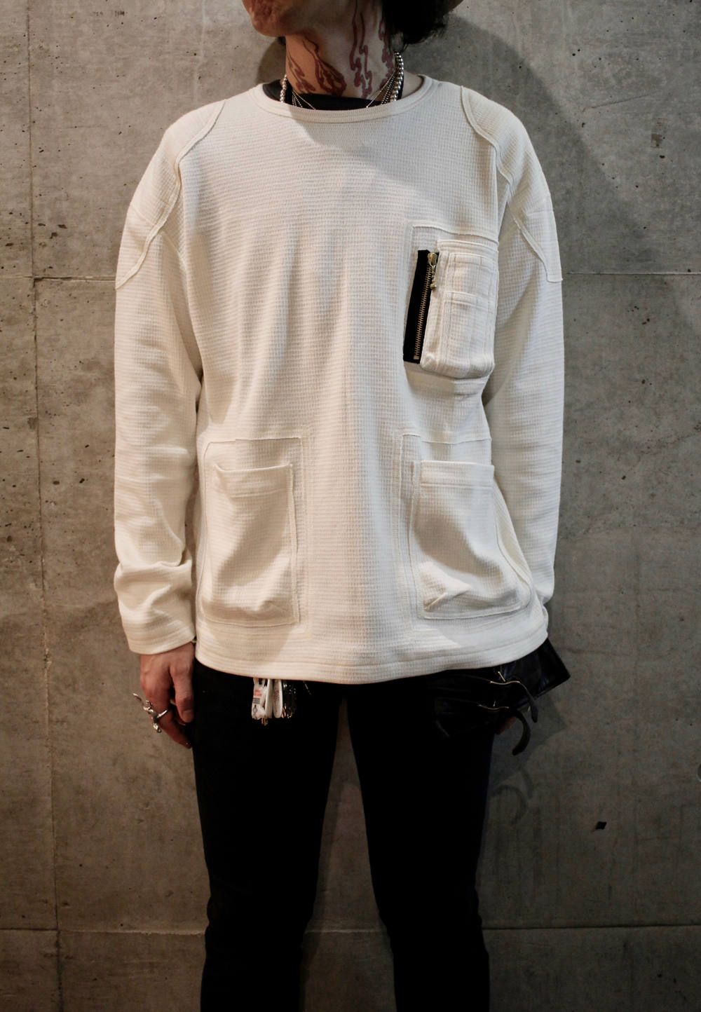 945-74TT34-2 (BLACK,OFF WHT)