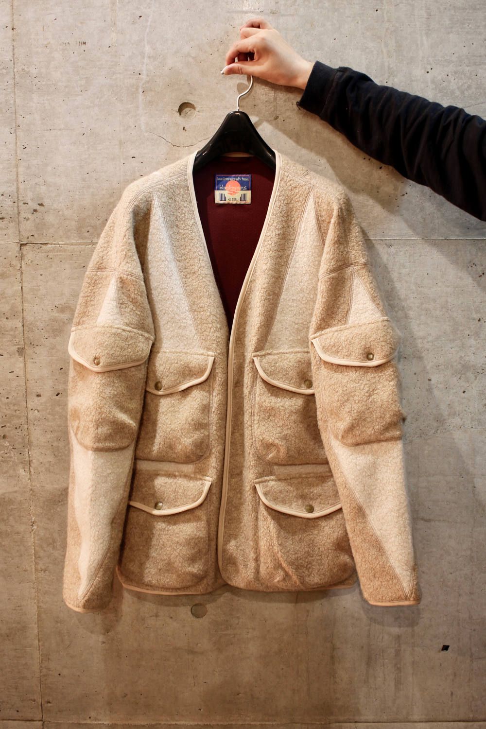 945-74TS132-1 (BEIGE)