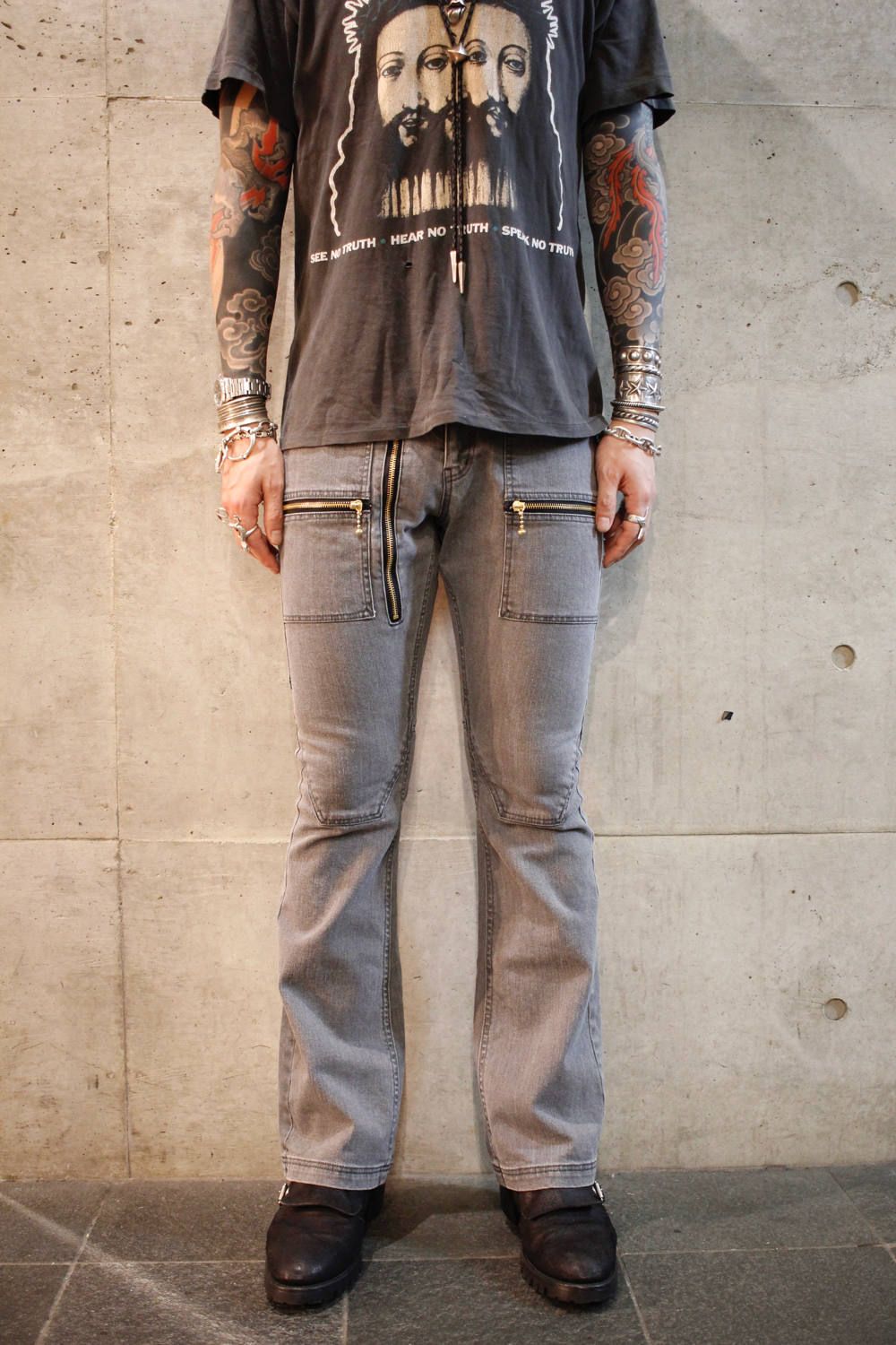 945-74TP130-1 (GRAY)