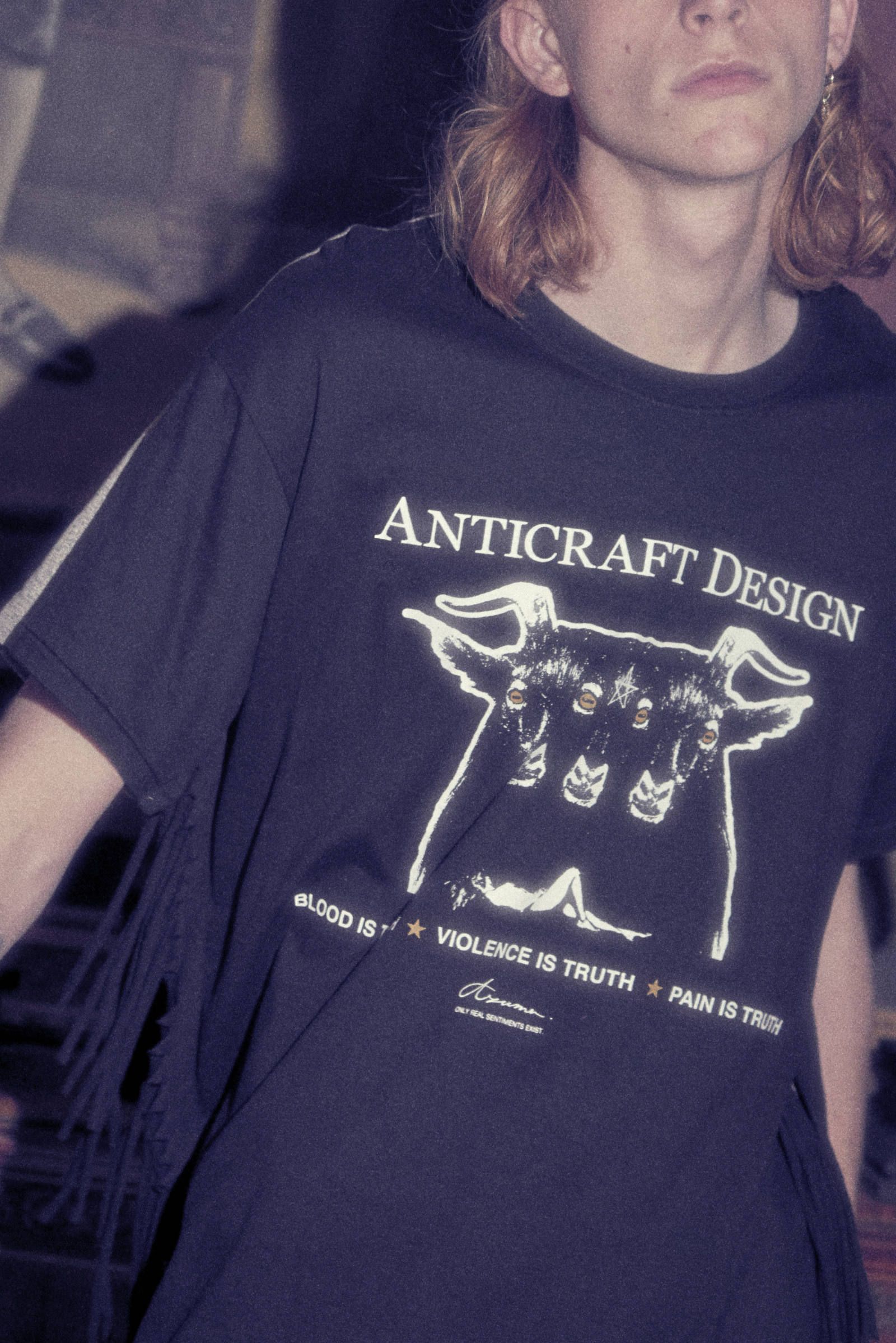 SATANISM FRINGE T-SHIRT(BLACK)