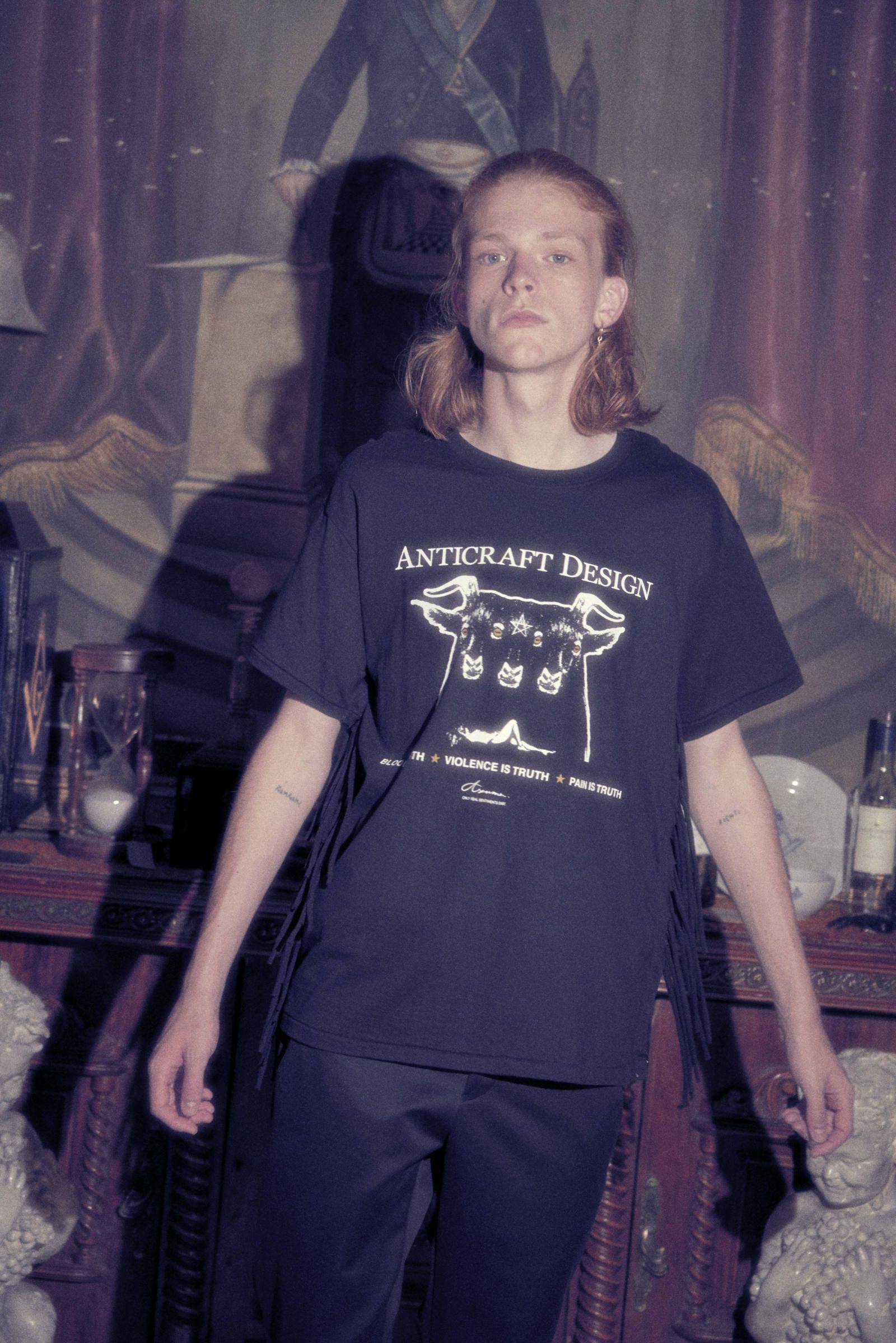 SATANISM FRINGE T-SHIRT(BLACK)