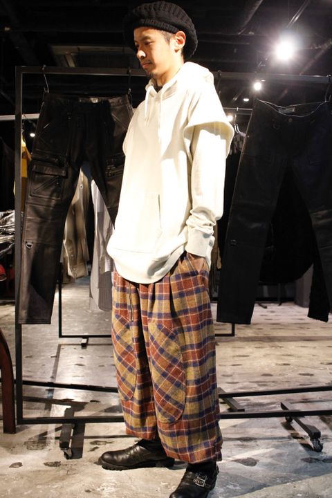 STYLE NO. 648