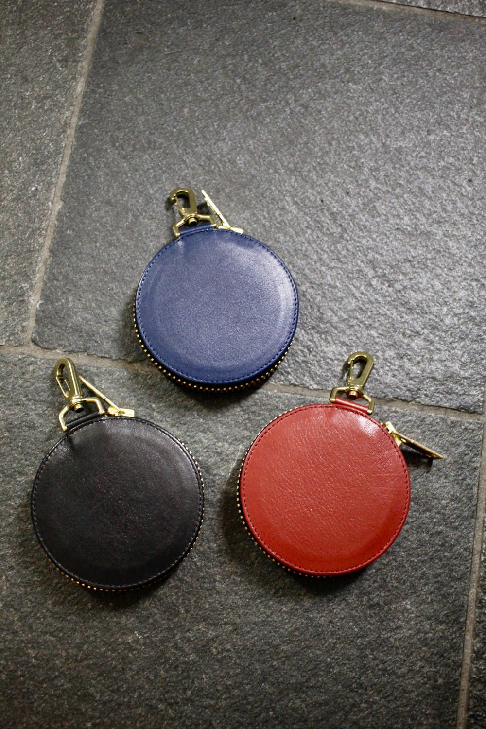 945-75GAC13-4 (BLACK, BLUE, RED)