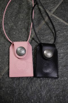 945-75GAC185-1 (BLACK, PINK)