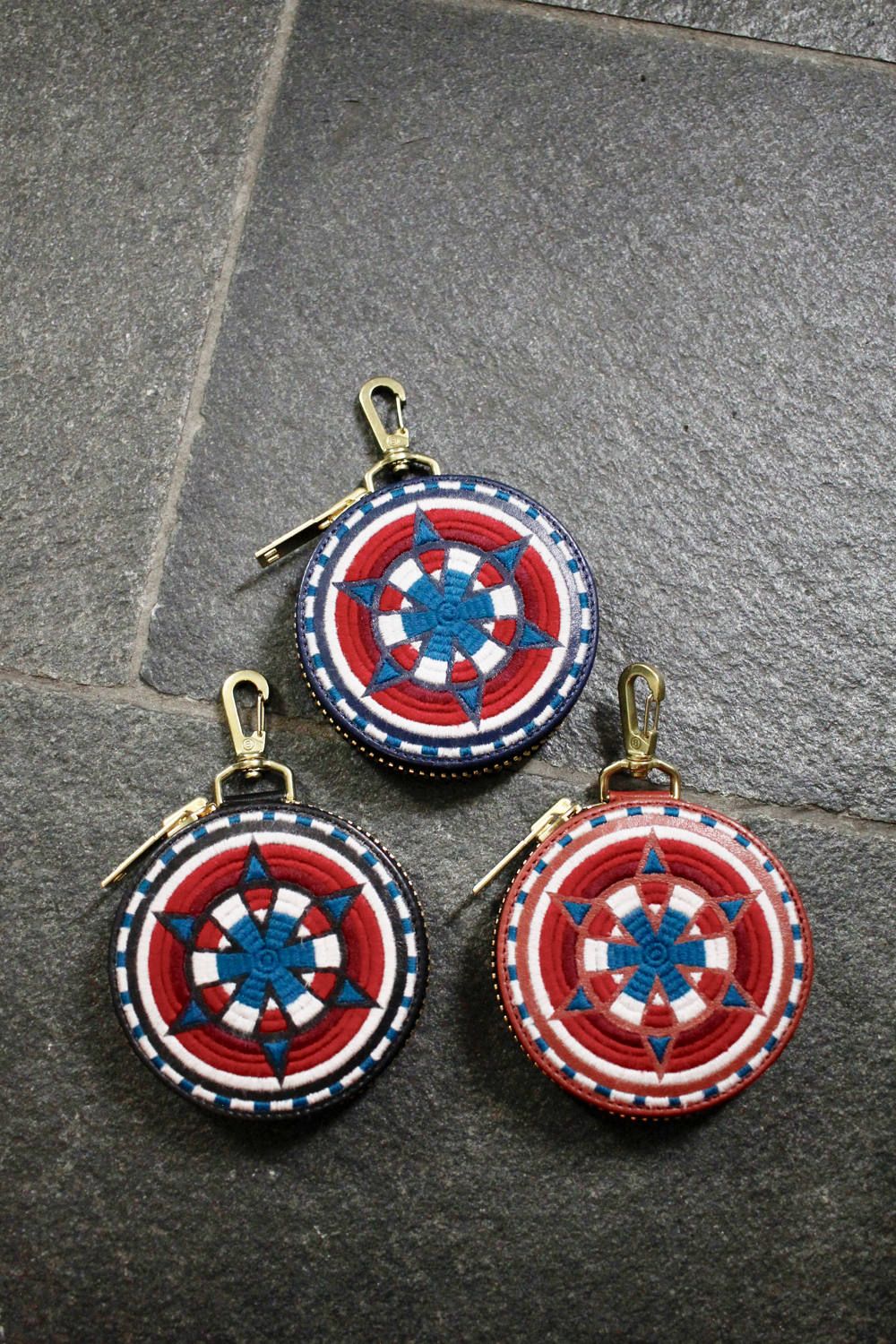 945-75GAC13-4 (BLACK, BLUE, RED)