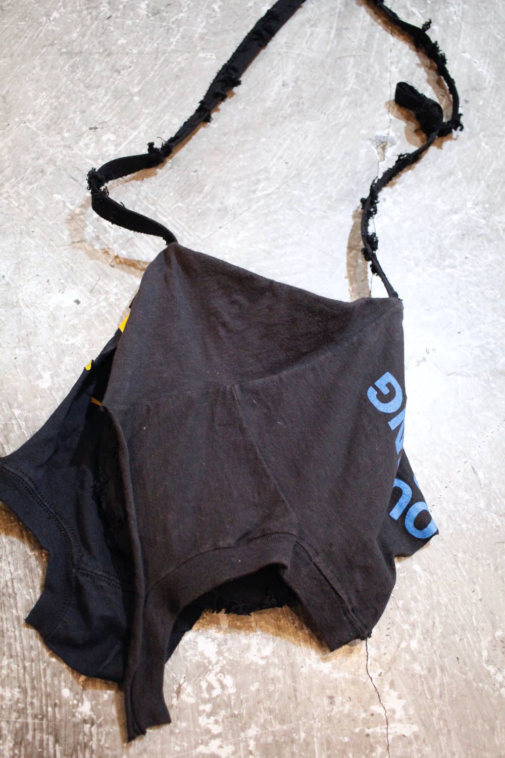 CRUST JACQUARD Pouch 001