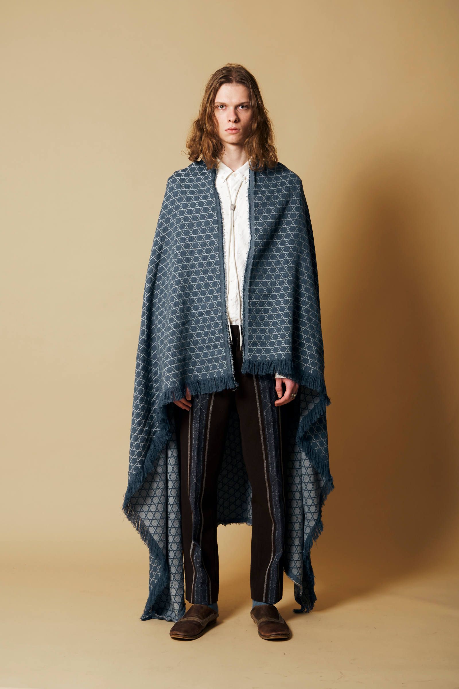 STAR-PLAID SHAWL