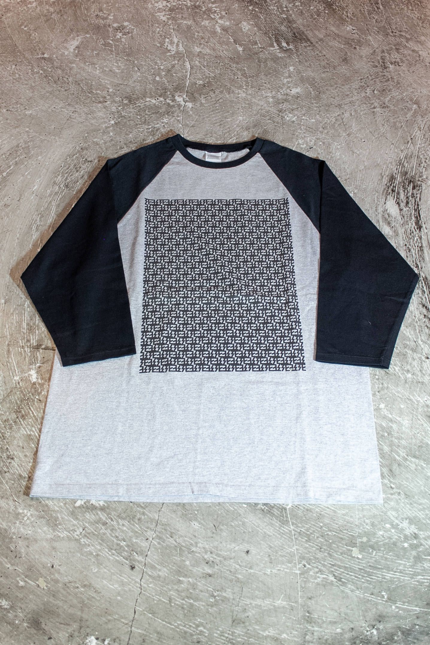 デスパターンズ2020 "死" ラグランT(GRAY×BLACK)