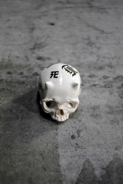 別注 "ぐい呑み"ツノ髑髏 絵付き021 (桐箱付)
