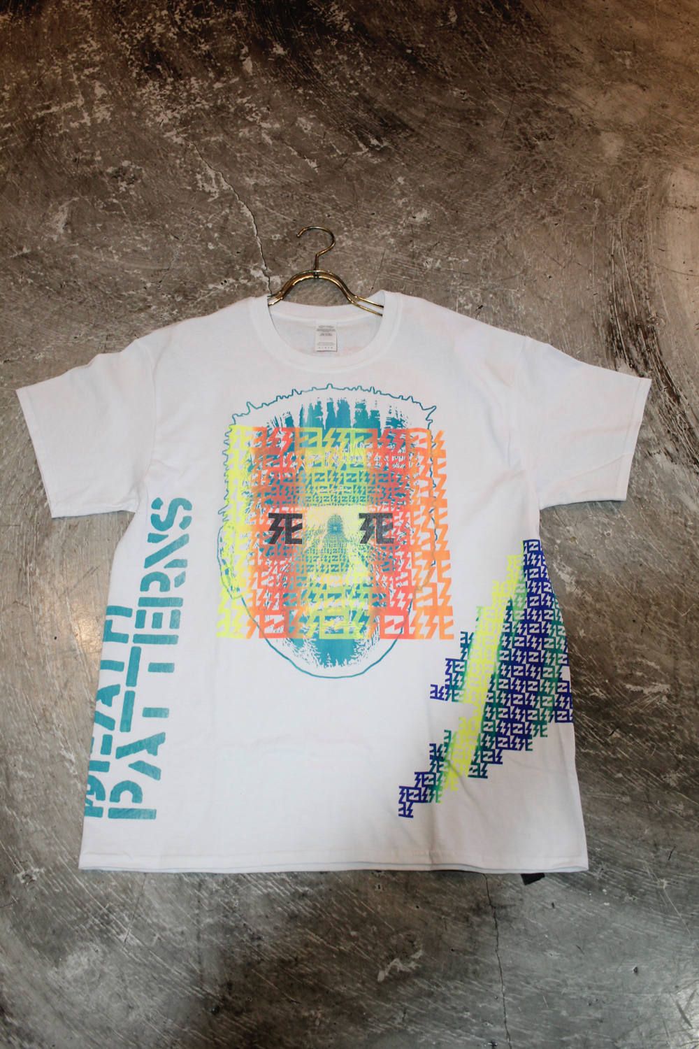 デスパターンズ2020 "NO MAD NUMSKULL" マルチプリントTEE WHT/Lサイズ 002