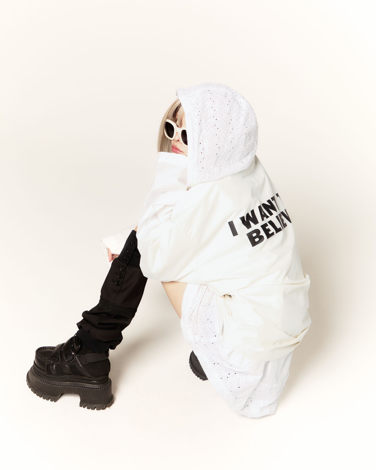 945-81GS179-1 (WHITE)
