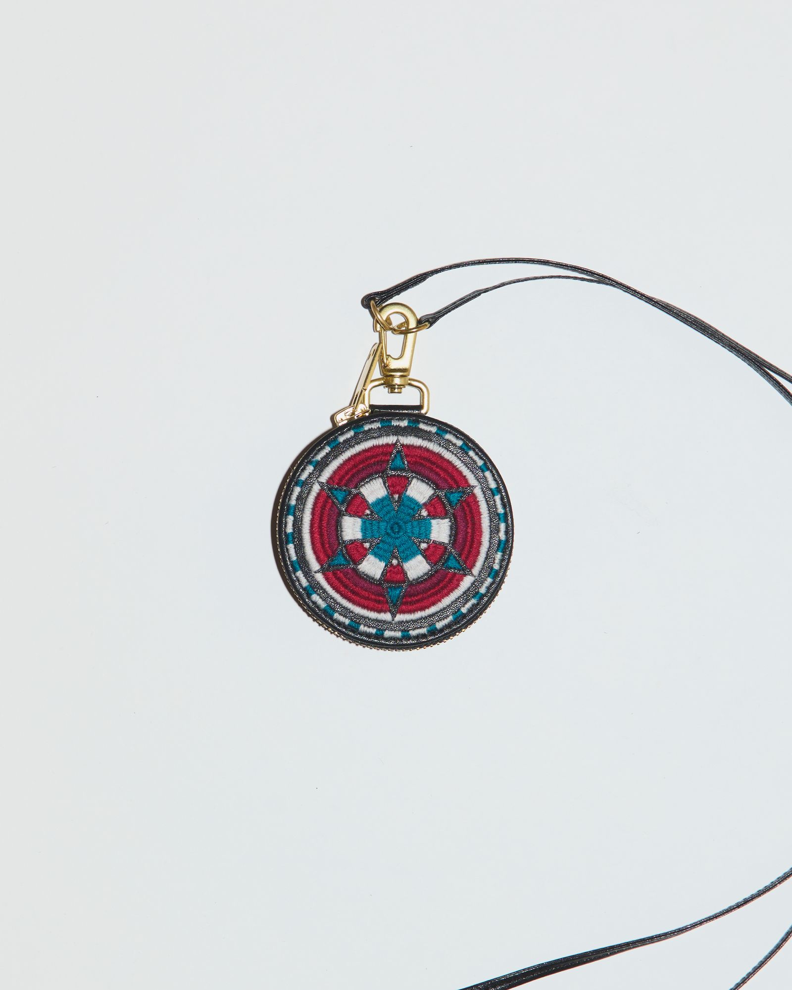 945-81GAC337-1 / サークルポーチ ミニ (BLACK, BLUE, RED)