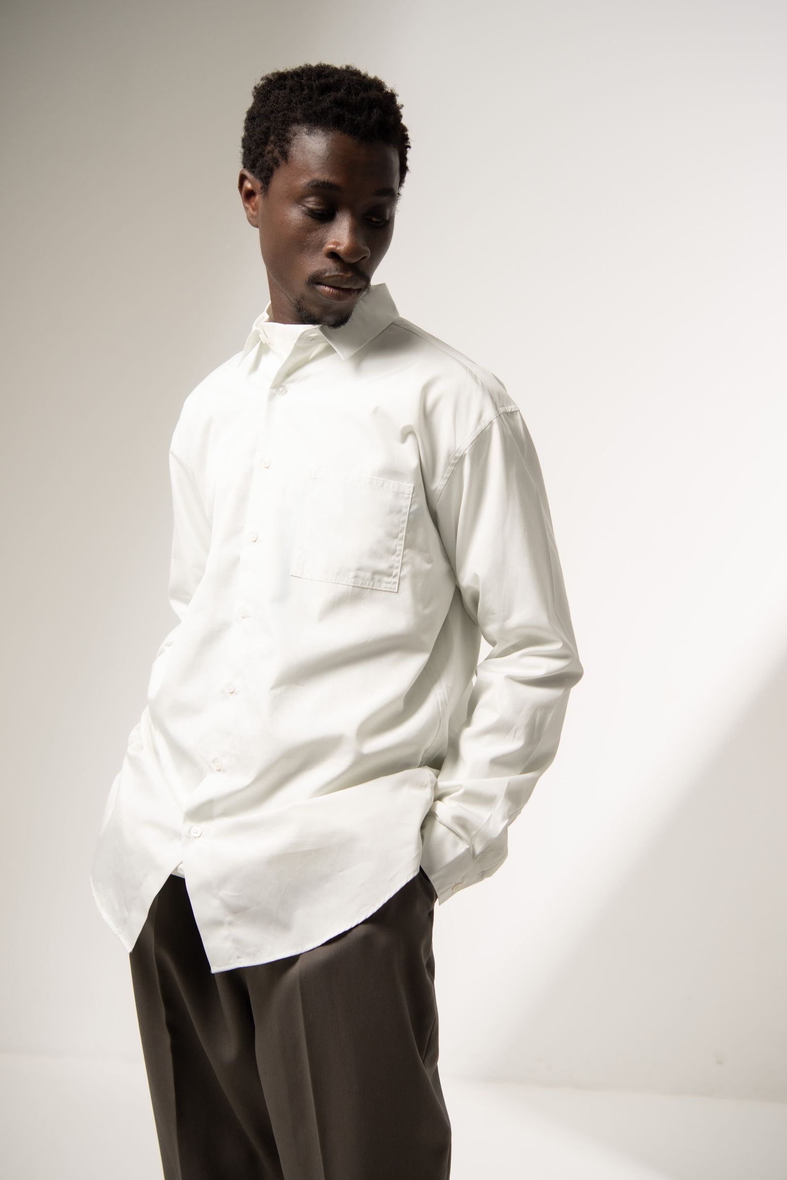 「予約商品」MINIMAL SHIRT (SMOKY WHITE)