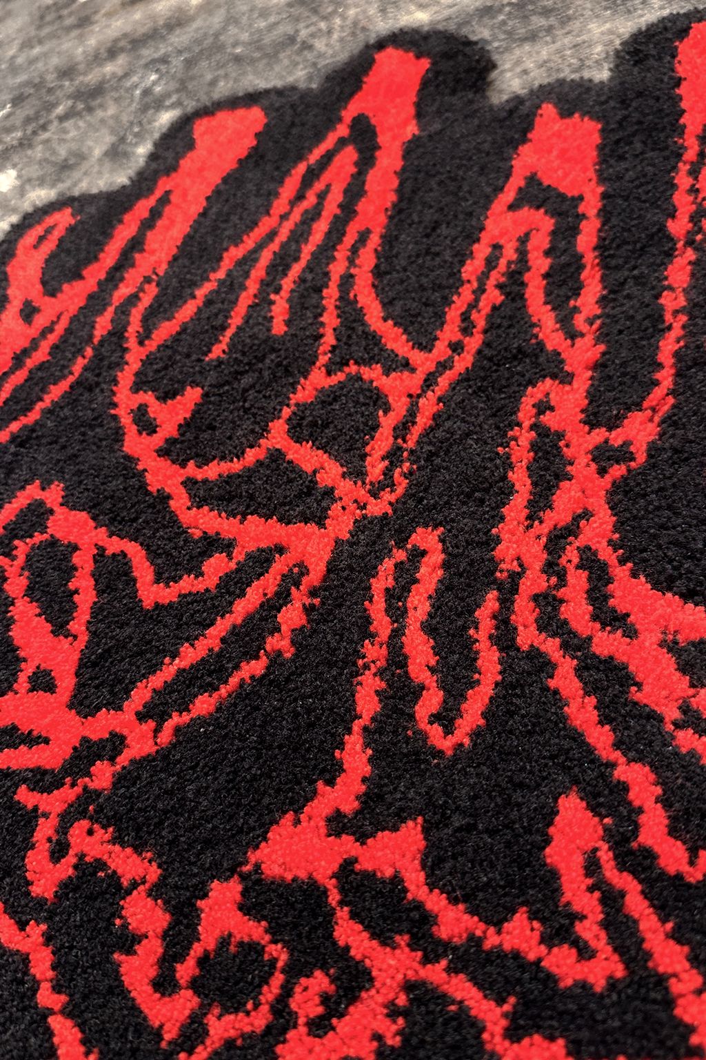 DATURA TUFTING RUG (Black)