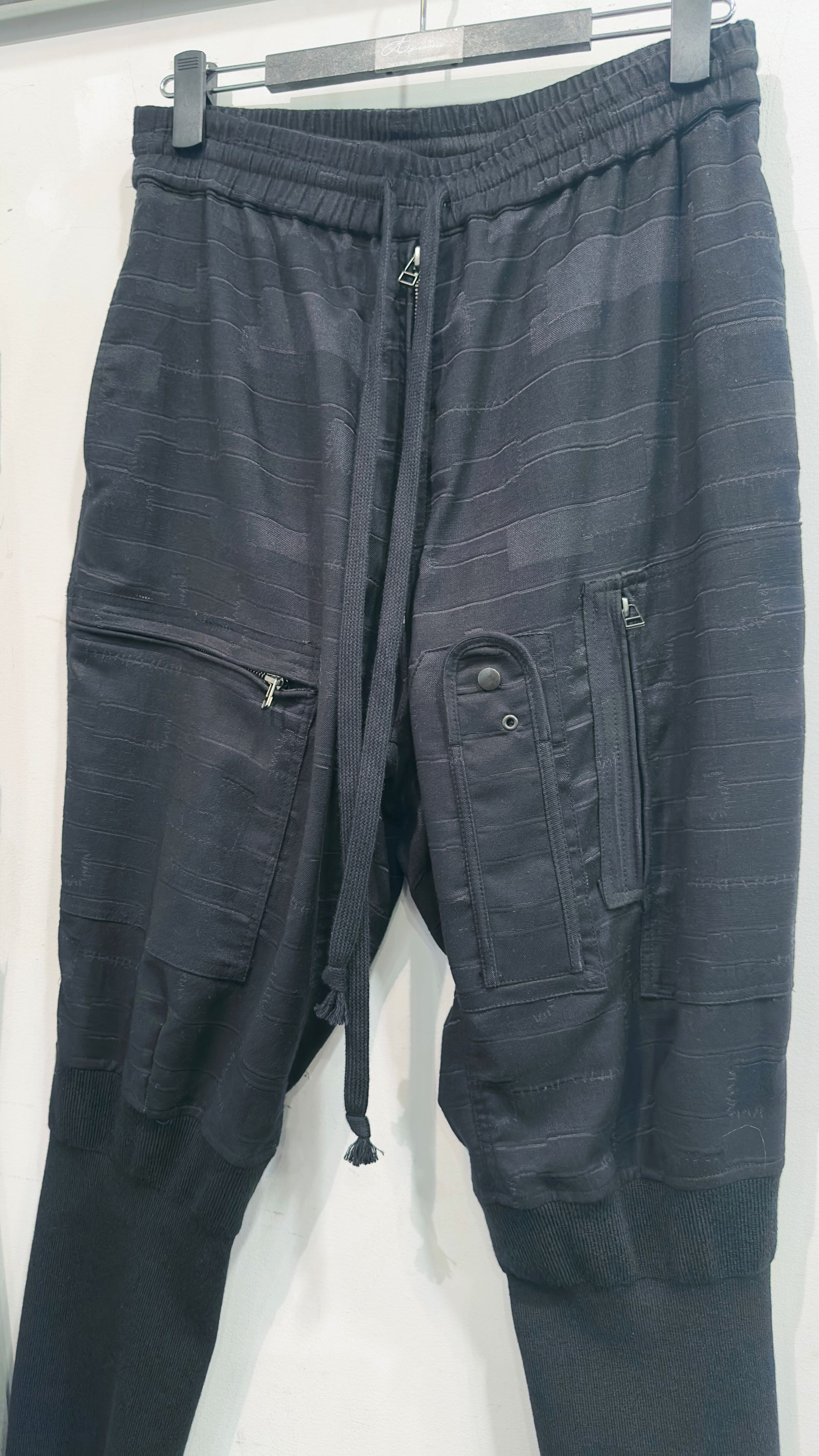 C/N CRUST JACQUARD TATTUKE PANTS / クラストミリタリーパンツ (BLACK,LIGHT GREY)