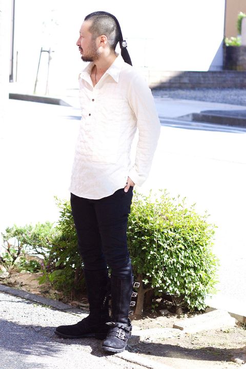 白シャツで台無し