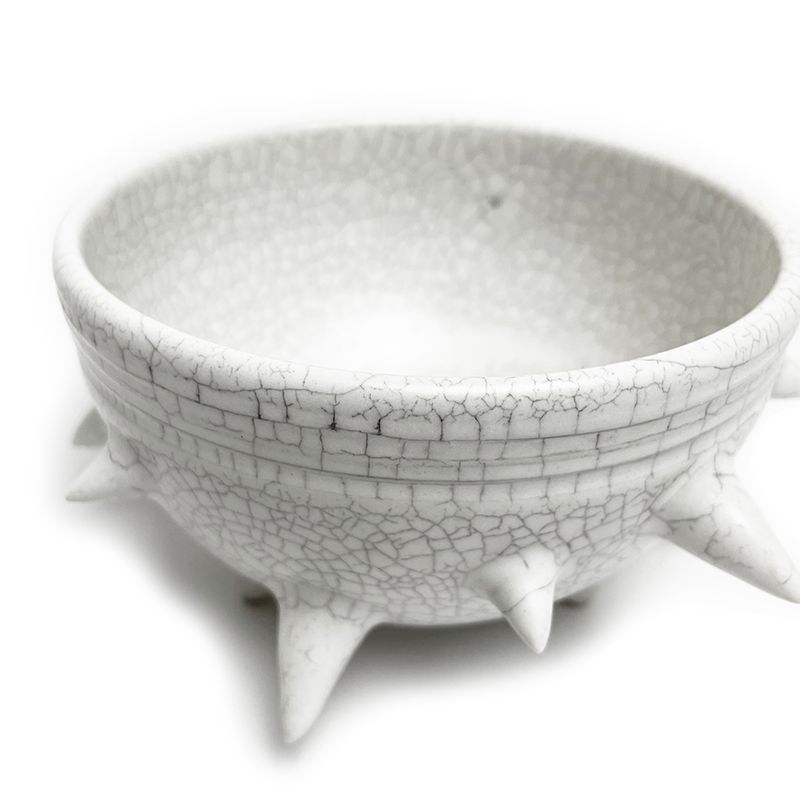 THORN STUDS POT(M)  "WHITE" -陶器鉢-
